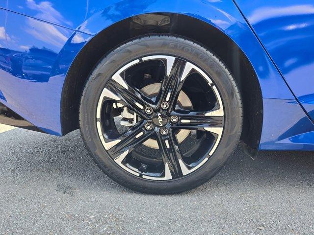 Photo of 2022 Sapphire Blue Kia K5