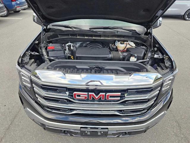 Photo of 2024 Onyx Black GMC Sierra 1500