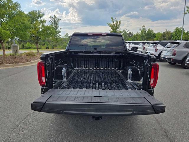 Photo of 2024 Onyx Black GMC Sierra 1500
