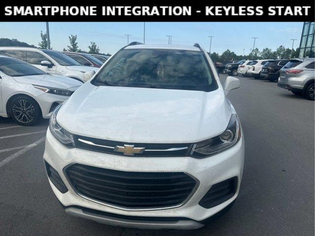 Photo of 2020 Summit White Chevrolet Trax