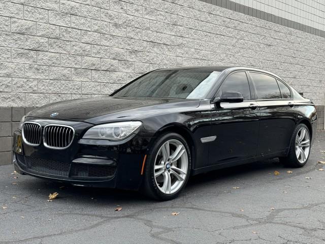 2013 BMW 740