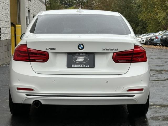 Photo of 2017 Alpine White BMW 328d