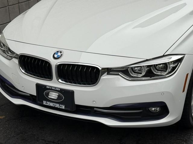 Photo of 2017 Alpine White BMW 328d