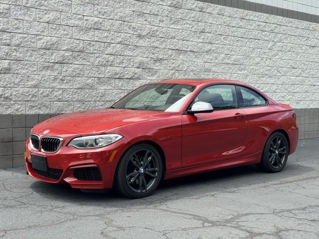 2016 BMW M235