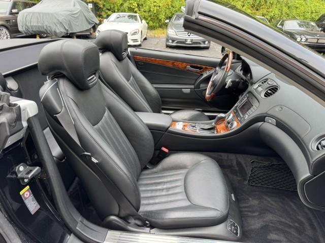 Photo of 2011 Black Mercedes-Benz SL-Class