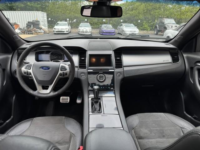 Photo of 2017 Magnetic Metallic Ford Taurus