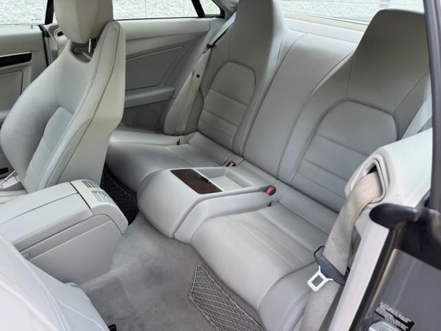 Photo of 2010 Gray Mercedes-Benz E-Class