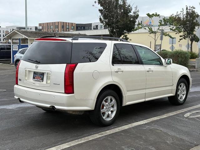 Photo of 2008 White Diamond Tintcoat Cadillac SRX