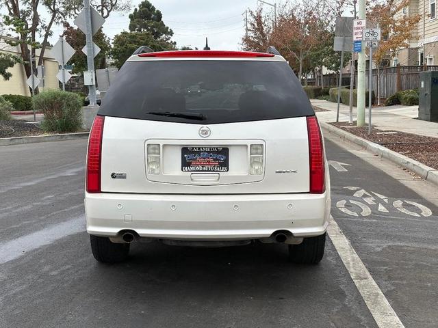 Photo of 2008 White Diamond Tintcoat Cadillac SRX