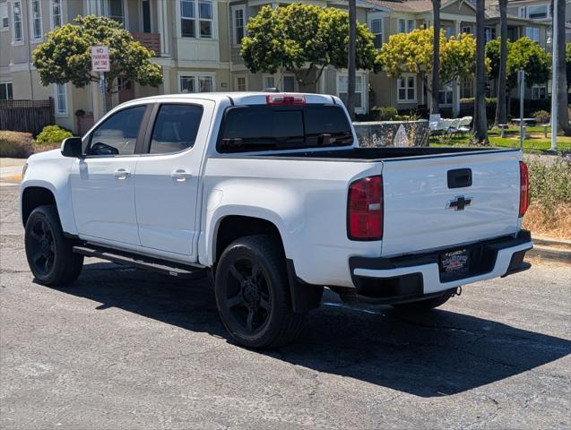 Photo of 2016 Summit White Chevrolet Colorado