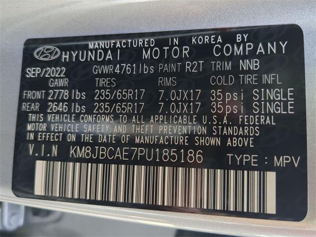 Photo of 2023 Shimmering Silver Hyundai TUCSON