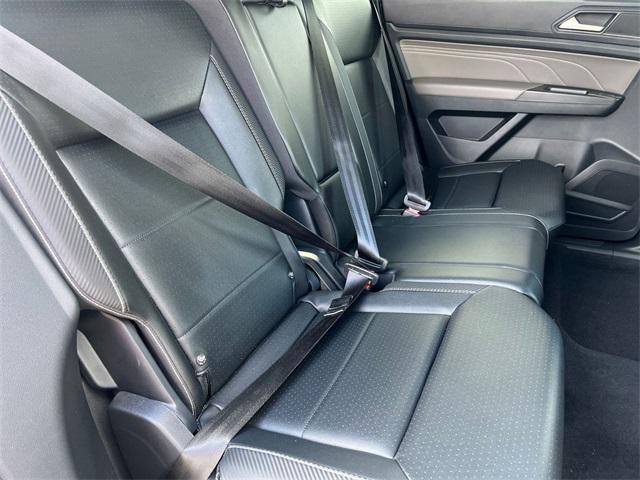 Photo of 2022  Volkswagen Atlas Cross Sport