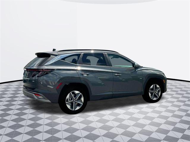 Photo of 2025 Gray Hyundai TUCSON