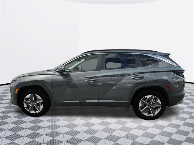Photo of 2025 Gray Hyundai TUCSON