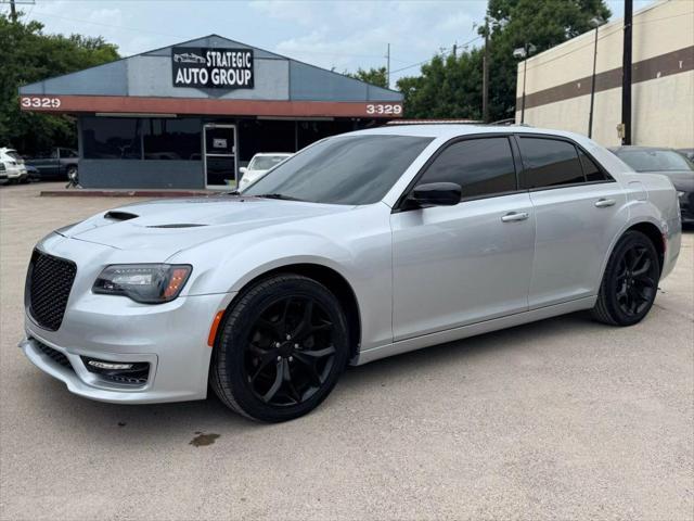 2020 Chrysler 300