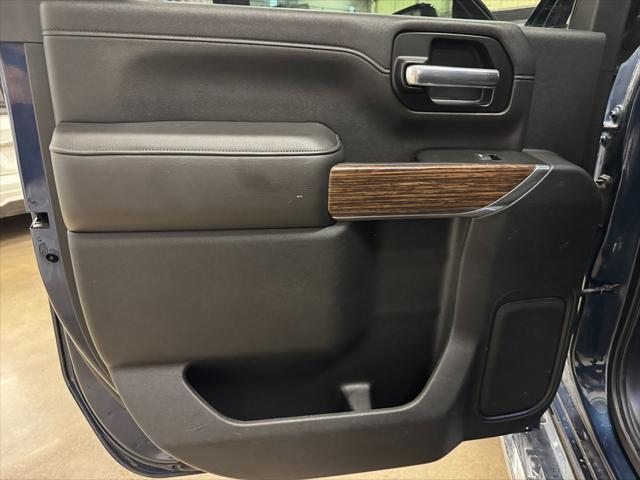 Photo of 2020 Northsky Blue Metallic Chevrolet Silverado 2500