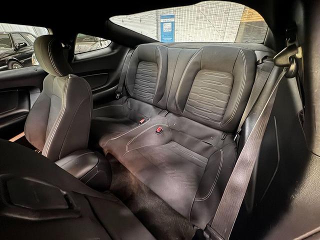 Photo of 2017 Lightning Blue Metallic Ford Mustang