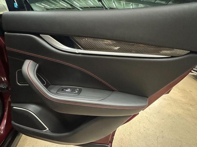 Photo of 2017 Rosso Rubino Mica Maserati Levante