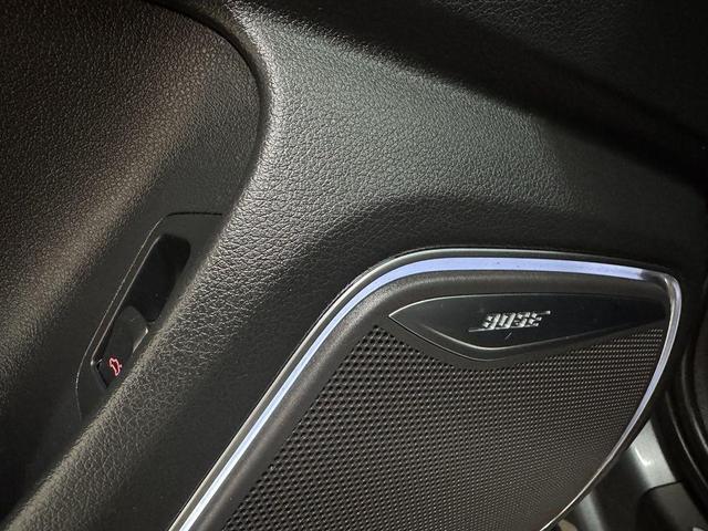 Photo of 2016 Monsoon Gray Metallic Audi Q3