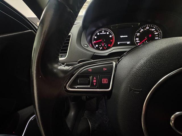 Photo of 2016 Monsoon Gray Metallic Audi Q3