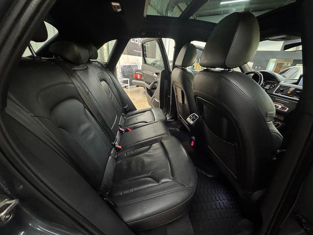 Photo of 2016 Monsoon Gray Metallic Audi Q3