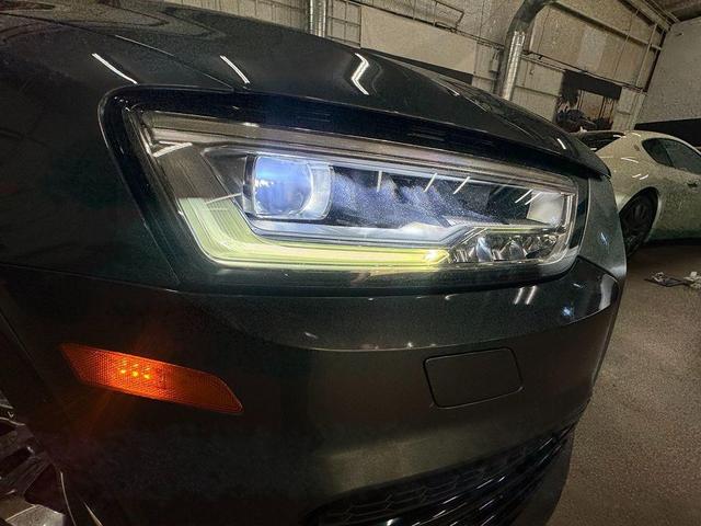 Photo of 2016 Monsoon Gray Metallic Audi Q3
