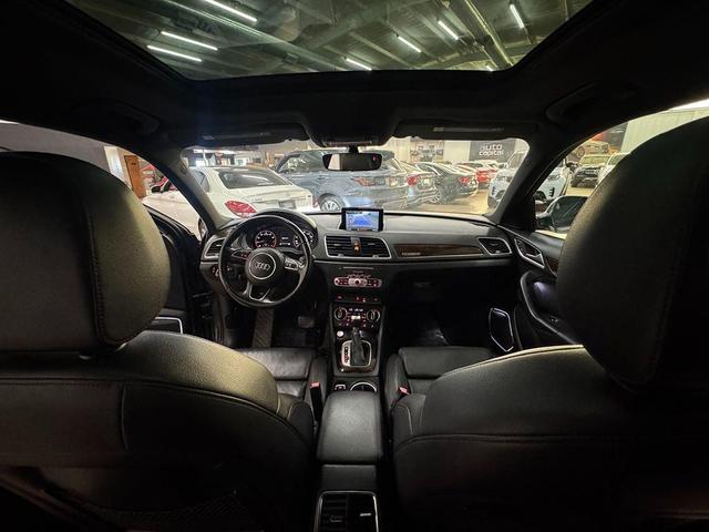 Photo of 2016 Monsoon Gray Metallic Audi Q3