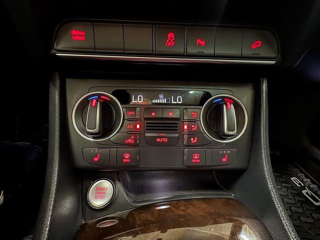 Photo of 2016 Monsoon Gray Metallic Audi Q3