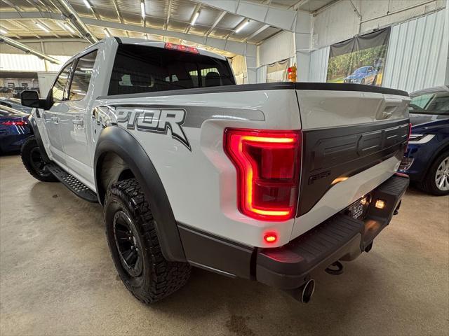 Photo of 2018 Oxford White Ford F-150