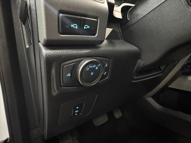 Photo of 2018 Oxford White Ford F-150