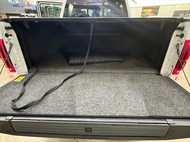 Photo of 2018 Oxford White Ford F-150
