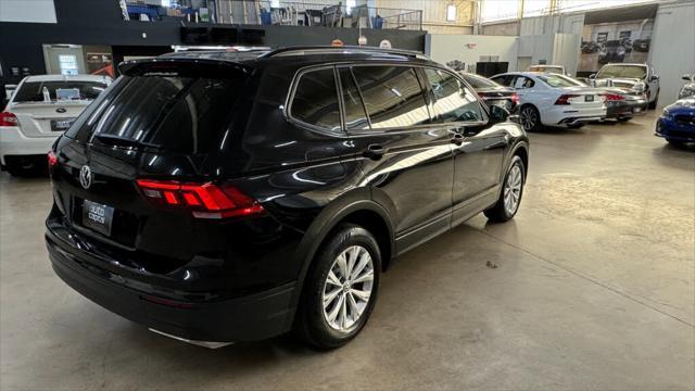 Photo of 2019 Deep Black Pearl Volkswagen Tiguan