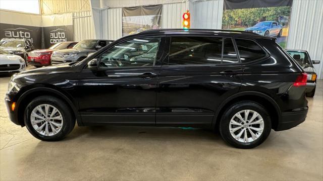Photo of 2019 Deep Black Pearl Volkswagen Tiguan