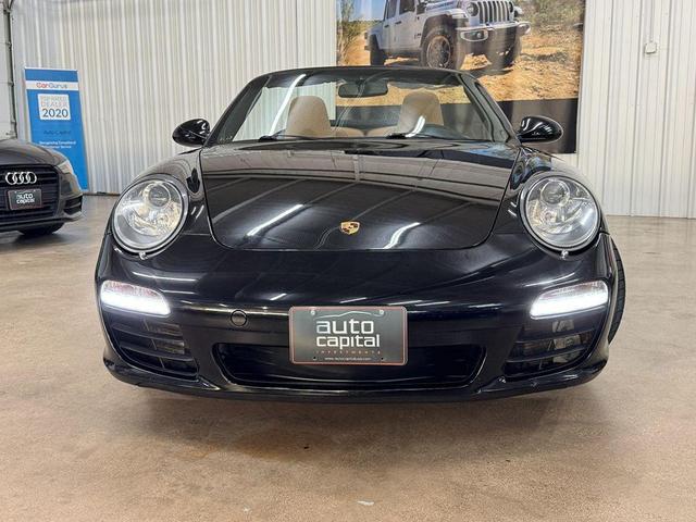 Photo of 2009 Black Porsche 911