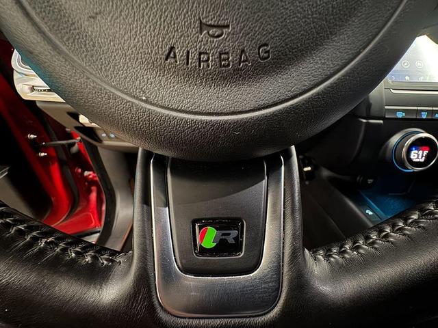 Photo of 2018 Caldera Red Jaguar E-PACE