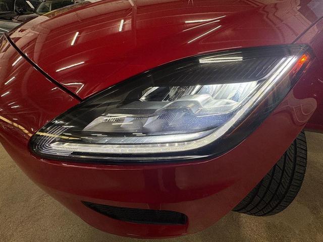 Photo of 2018 Caldera Red Jaguar E-PACE