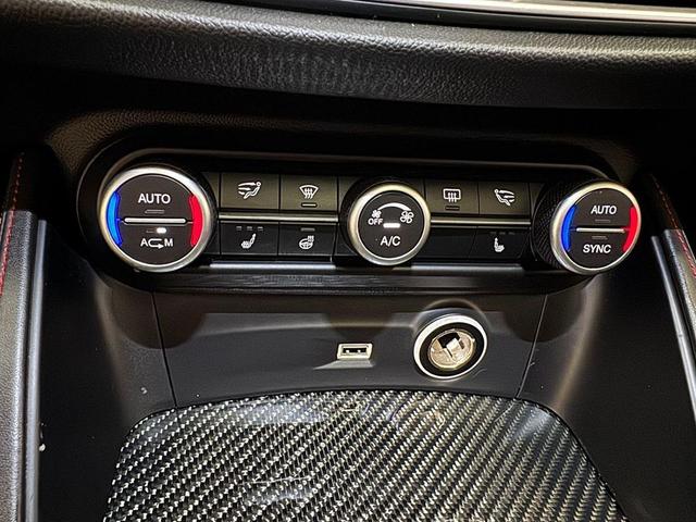 Photo of 2018 Alfa Rosso Alfa Romeo Stelvio
