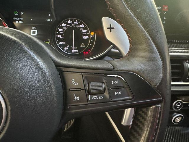 Photo of 2018 Alfa Rosso Alfa Romeo Stelvio