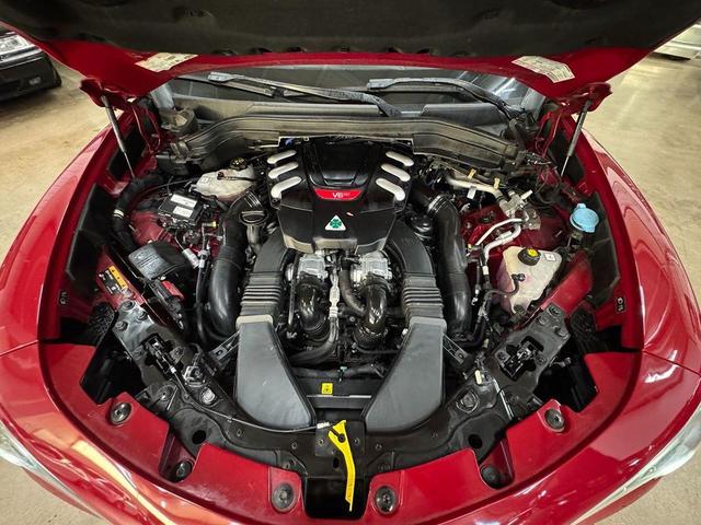 Photo of 2018 Alfa Rosso Alfa Romeo Stelvio