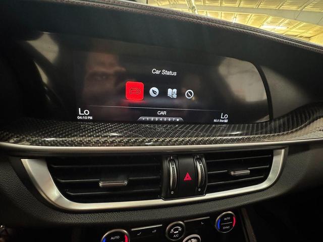 Photo of 2018 Alfa Rosso Alfa Romeo Stelvio