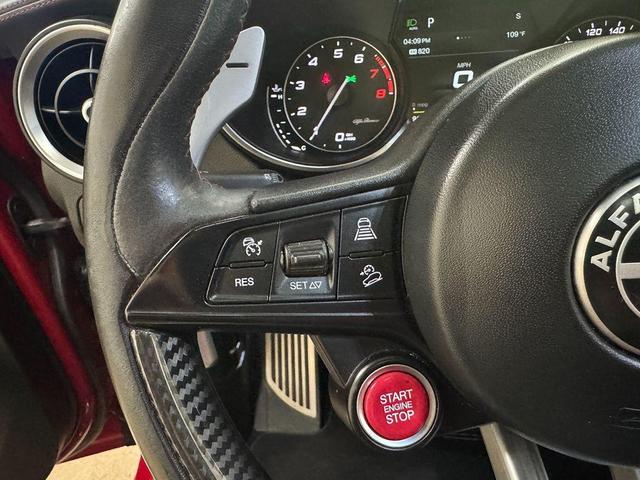 Photo of 2018 Alfa Rosso Alfa Romeo Stelvio