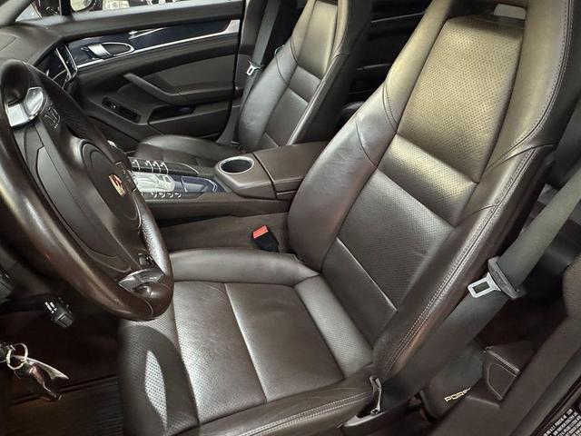 Photo of 2010  Porsche Panamera