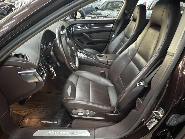 Photo of 2010  Porsche Panamera