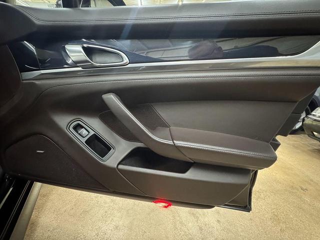 Photo of 2010  Porsche Panamera