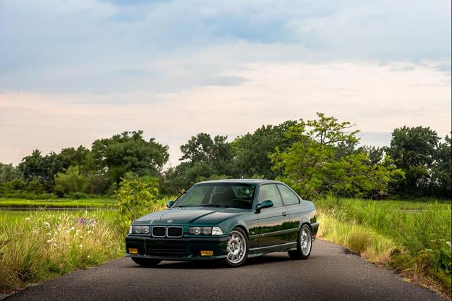 Photo of 1995 Boston Green BMW M3