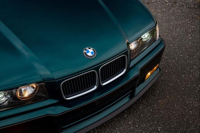 Photo of 1995 Boston Green BMW M3