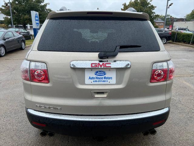 Photo of 2011 Gray GMC Acadia