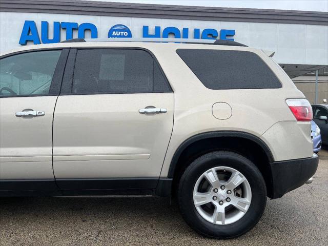 Photo of 2011 Gray GMC Acadia