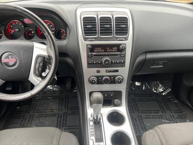 Photo of 2011 Gray GMC Acadia