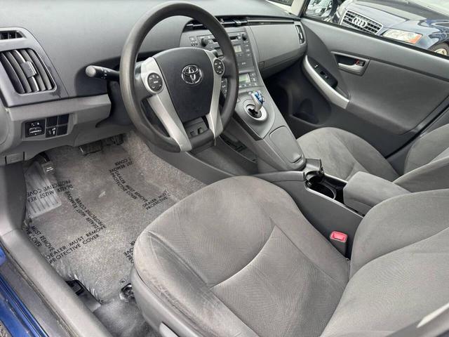 Photo of 2011 Blue Toyota Prius